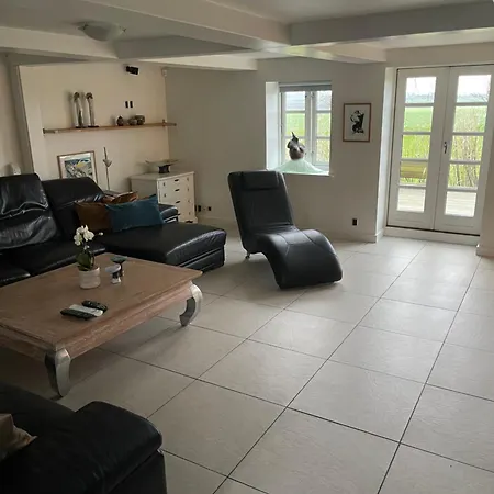 Large Cozy Living With Bedroom, Bathroom Apartment Slagelse